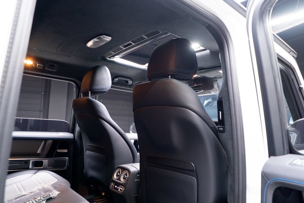 Used 2025 Mercedes-Benz G 580 w/ EQ Technology image 53