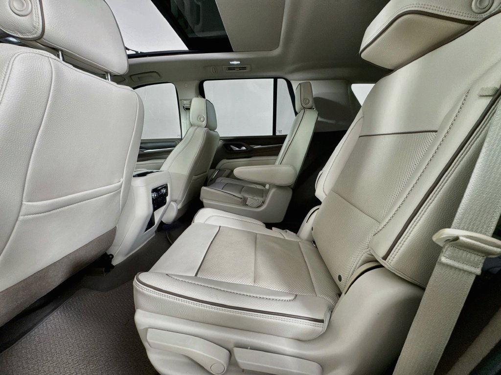 Used 2021 GMC Yukon Denali RWD image 31