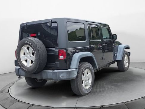 Used 2015 Jeep Wrangler Unlimited Sport w/ Quick Order Package 24S AWD/4WD image 5