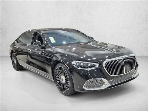 Certified 2024 Mercedes-Benz Maybach S 680 4MATIC image 3