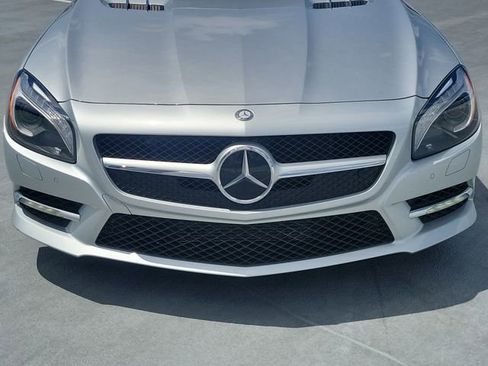 Used 2013 Mercedes-Benz SL 550 image 9
