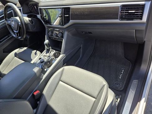 Used 2019 Volkswagen Atlas SEL AWD/4WD image 19