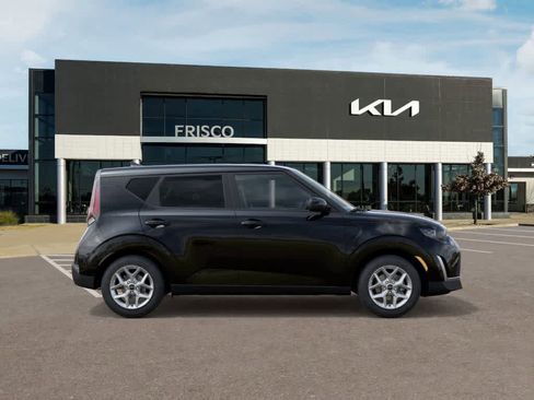 New 2025 Kia Soul S image 7