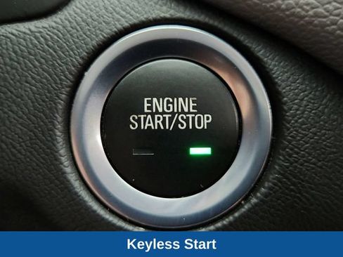 Used 2023 Chevrolet Equinox LS FWD image 16