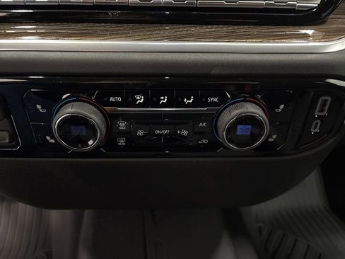New 2026 Chevrolet Silverado 1500 RST AWD/4WD image 23
