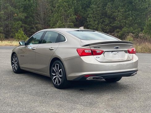 Used 2022 Chevrolet Malibu RS image 5