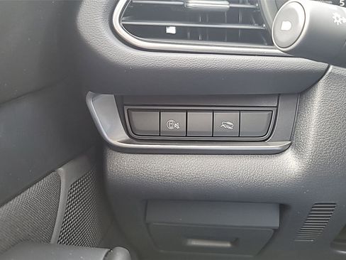 New 2025 MAZDA CX-30 AWD 2.5 S image 11