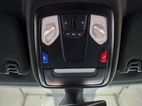 Used 2024 RAM 2500 Big Horn image 38