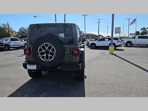 New 2026 Jeep Wrangler Unlimited Rubicon image 32