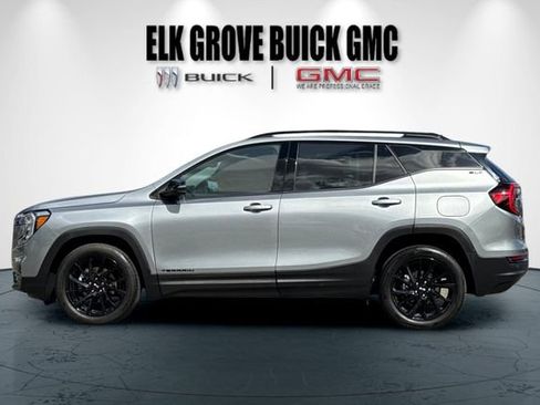 Used 2023 GMC Terrain SLT w/ Elevation Edition FWD image 7