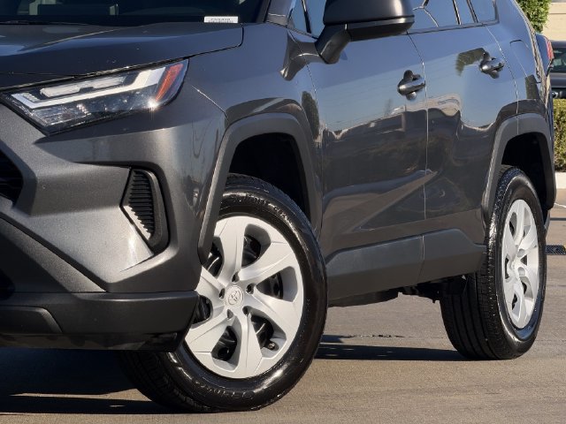 Certified 2025 Toyota RAV4 LE AWD/4WD image 11