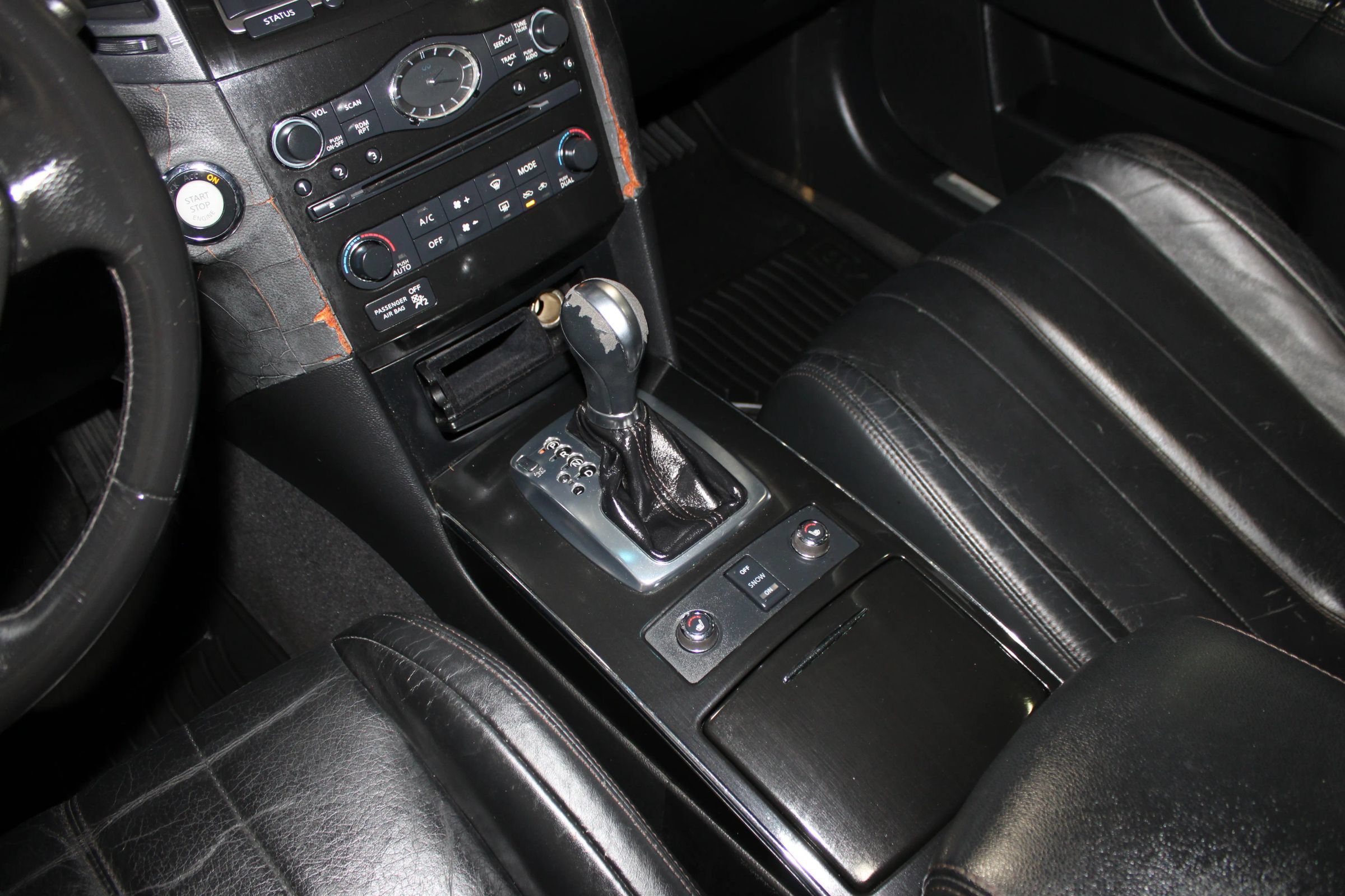 Used 2012 INFINITI FX35 2WD image 17