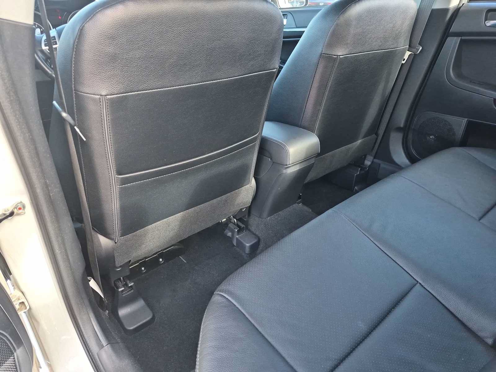 Used 2013 Mitsubishi Lancer GT FWD image 17