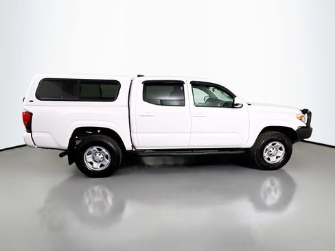 Used 2023 Toyota Tacoma SR image 11