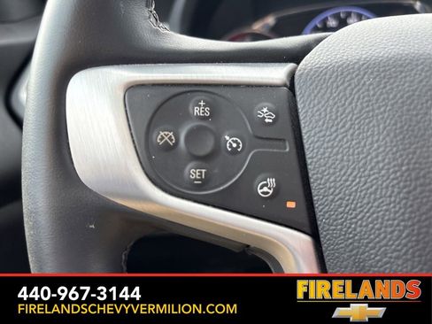 Used 2023 GMC Acadia SLT w/ Technology Package image 15