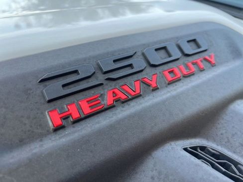 Used 2024 RAM 2500 Laramie w/ Night Edition image 10