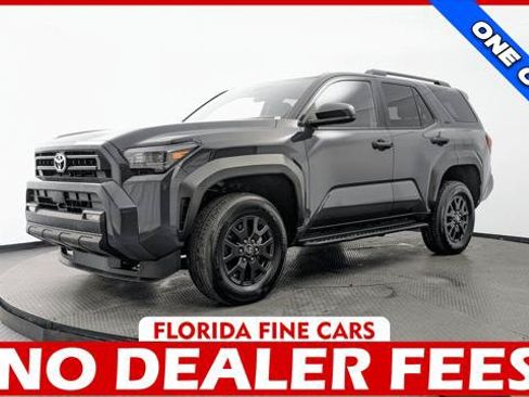 Used 2025 Toyota 4Runner SR5 AWD/4WD image 1
