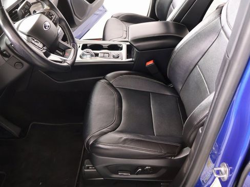 Used 2020 Ford Explorer ST w/ ST Street Pack image 12