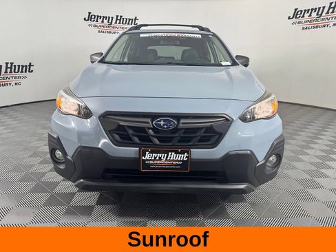 Used 2022 Subaru Crosstrek 2.5i Sport w/ Moonroof Package AWD/4WD image 6