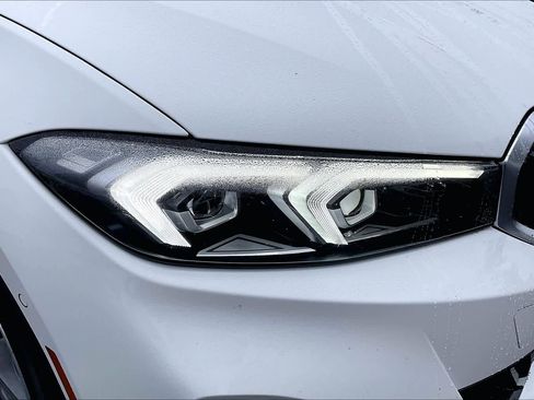 Used 2023 BMW 330e w/ Parking Assistance Package image 29