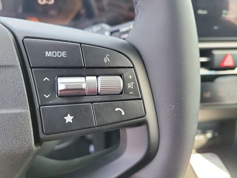 New 2026 Kia Sportage EX image 24