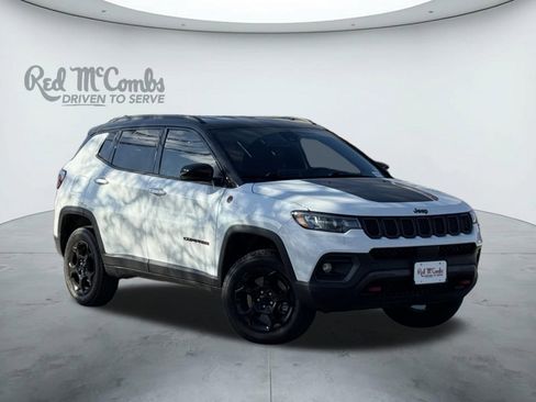 Used 2024 Jeep Compass Trailhawk image 1