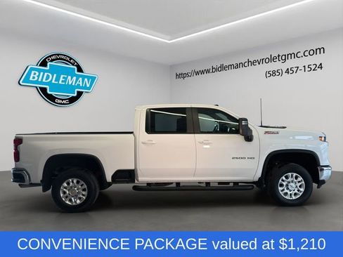Used 2024 Chevrolet Silverado 2500 LT image 9