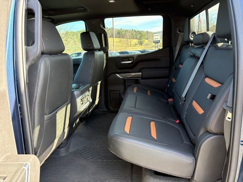 Used 2020 GMC Sierra 1500 AT4 w/ AT4 Premium Package image 10
