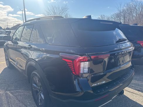 New 2026 Ford Explorer Active w/ Active Comfort Package AWD/4WD image 26