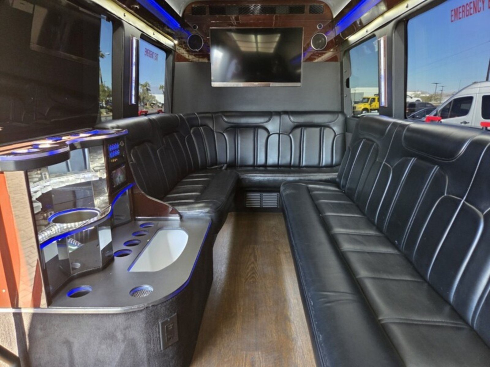 Used 2016 Mercedes-Benz Sprinter 3500 image 16