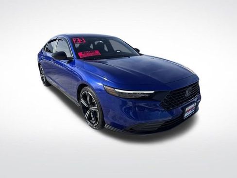 Used 2023 Honda Accord Sport image 7