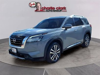 Used 2022 Nissan Pathfinder Platinum