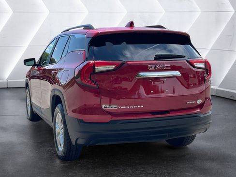 Used 2024 GMC Terrain SLE w/ Driver Convenience Package AWD/4WD image 21
