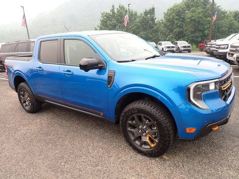 Used 2025 Ford Maverick Tremor AWD/4WD image 12