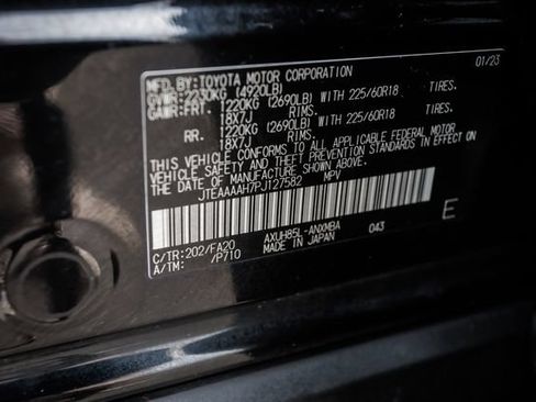 Used 2023 Toyota Venza LE AWD/4WD image 72