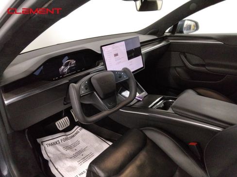 Used 2021 Tesla Model S Plaid image 22