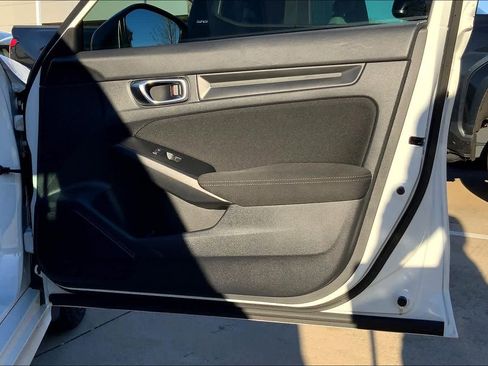 Used 2022 Honda Civic Sport image 21