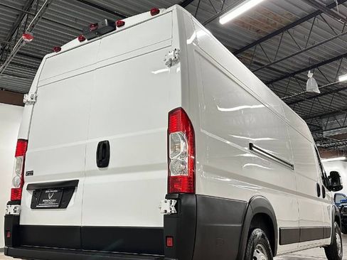 Used 2023 RAM ProMaster 3500 FWD image 13