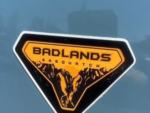 Certified 2023 Ford Bronco Badlands AWD/4WD image 7
