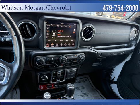 Used 2022 Jeep Wrangler Unlimited Rubicon 4xe w/ Cold Weather Group AWD/4WD image 25