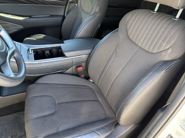 Used 2025 Hyundai Palisade Calligraphy AWD/4WD image 35