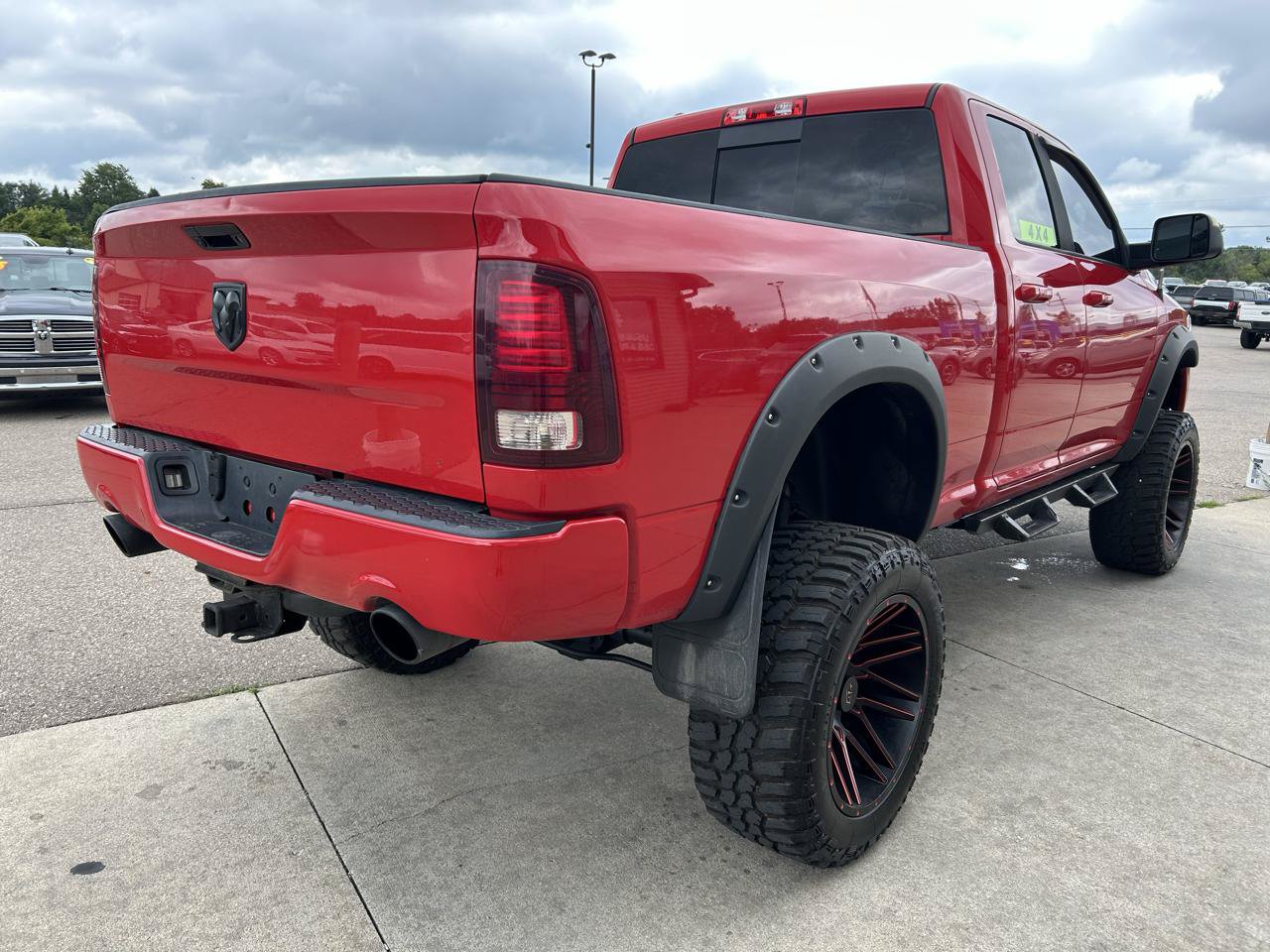 Used 2016 RAM 1500 Sport w/ Sport Premium Group AWD/4WD image 5