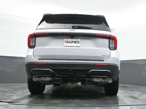 New 2026 Ford Explorer ST-Line w/ ST-Line Street Pack AWD/4WD image 41