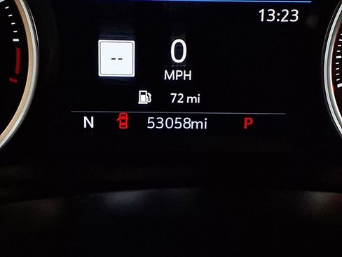 Used 2023 Chevrolet Silverado 2500 High Country w/ Technology Package image 27