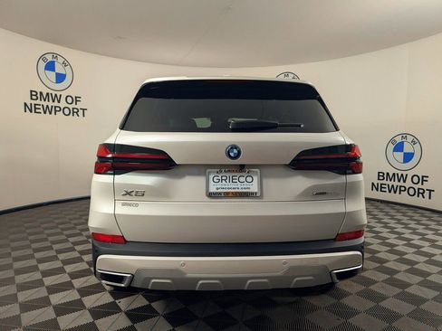 New 2026 BMW X5 xDrive50e AWD/4WD image 7