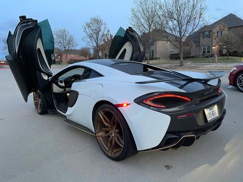 Used 2017 McLaren 570S Coupe RWD image 21