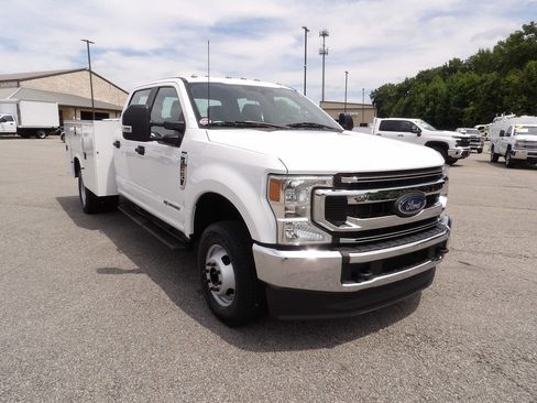 Used 2022 Ford F350 XL w/ Power Equipment Group AWD/4WD image 11