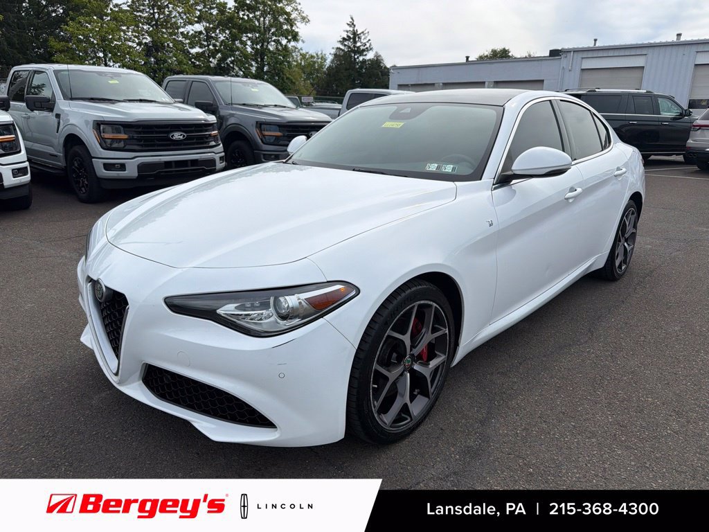 Used 2021 Alfa Romeo Giulia Ti w/ Active Assist 2 Package TI AWD/4WD image 1
