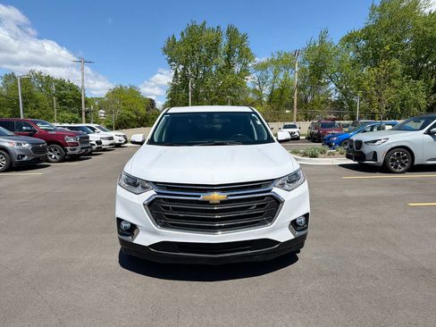 Used 2020 Chevrolet Traverse LT AWD/4WD image 16