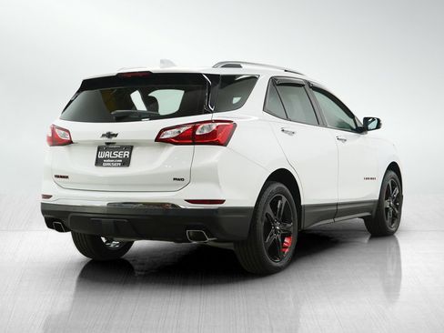 Used 2020 Chevrolet Equinox Premier w/ Premier Redline Edition image 5